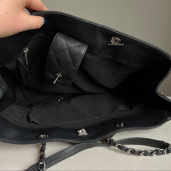 SOLD 🤩 Chanel shopper grain leather tote - Picture 9 of 16